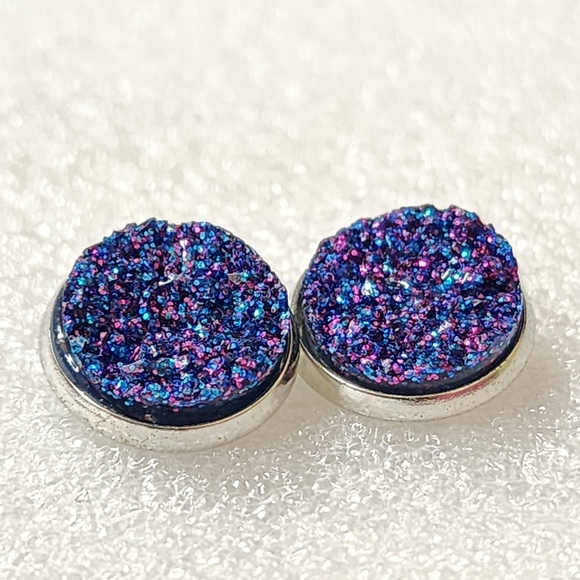 Gypsie Whimsical Druzy Stud Earrings Blue Purple Mermaidcore - Picture 4 of 6